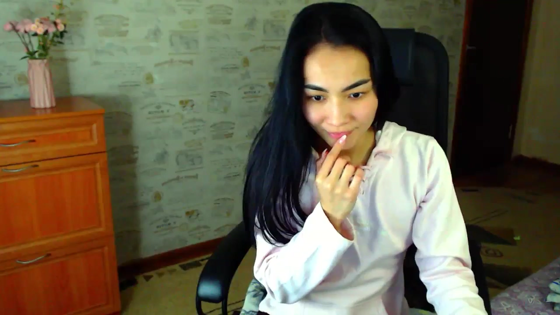 Gallery image thumbnail from TenderOrchid's myfreecams stream on, 01/15/2024, 21:11 image 20 of 20