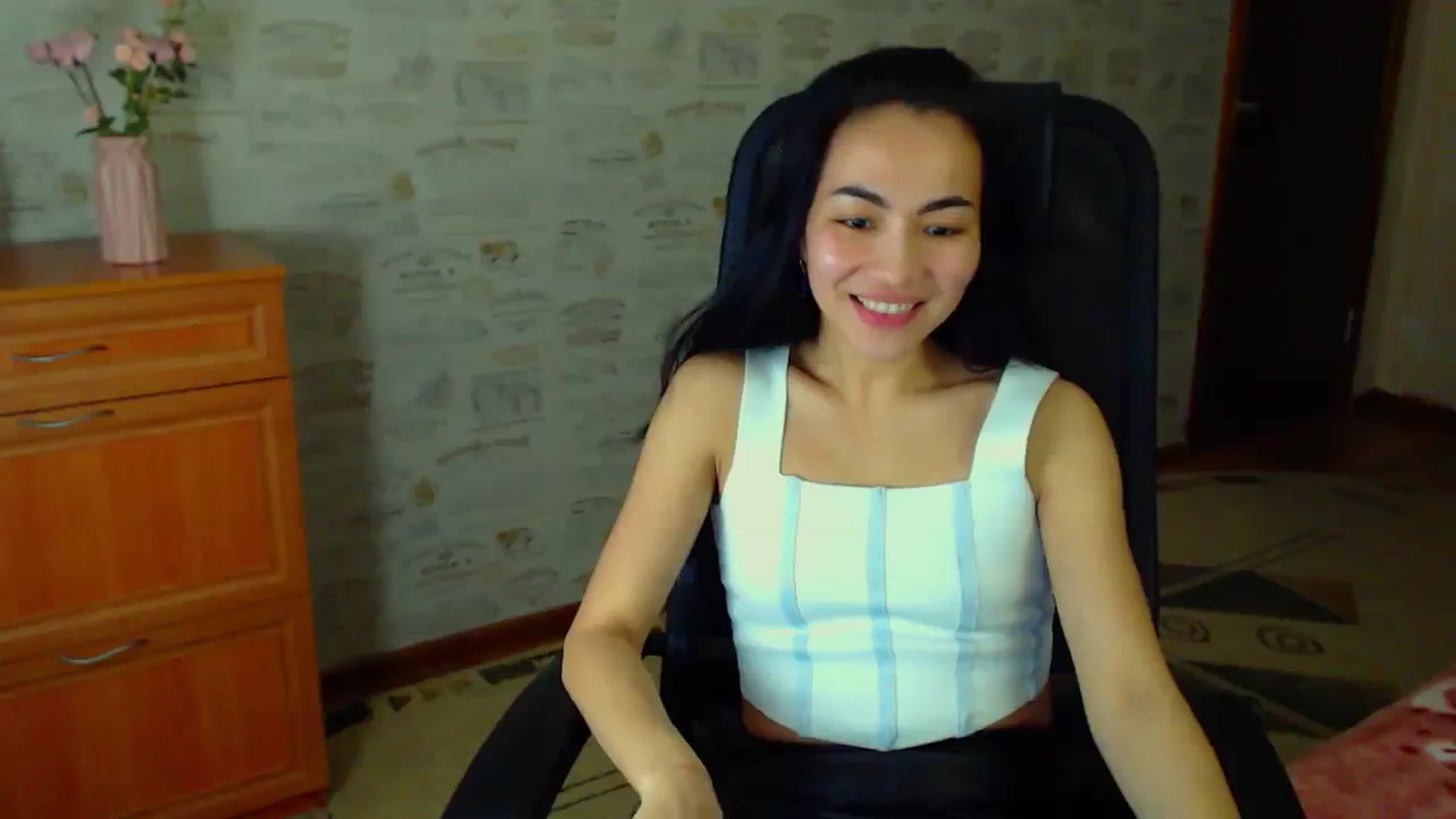 Gallery image thumbnail from TenderOrchid's myfreecams stream on, 01/20/2024, 23:02 image 9 of 20