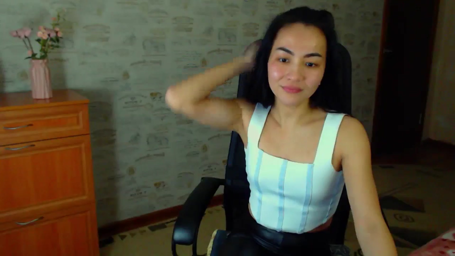 Gallery image thumbnail from TenderOrchid's myfreecams stream on, 01/20/2024, 23:02 image 5 of 20