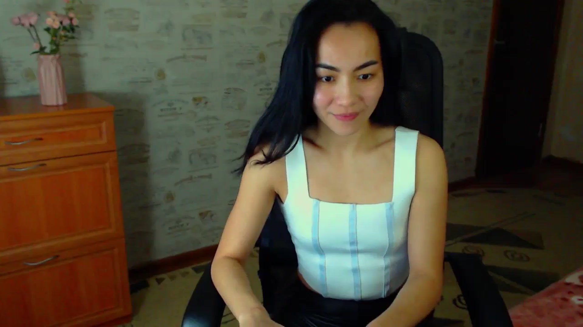 Gallery image thumbnail from TenderOrchid's myfreecams stream on, 01/20/2024, 23:02 image 7 of 20