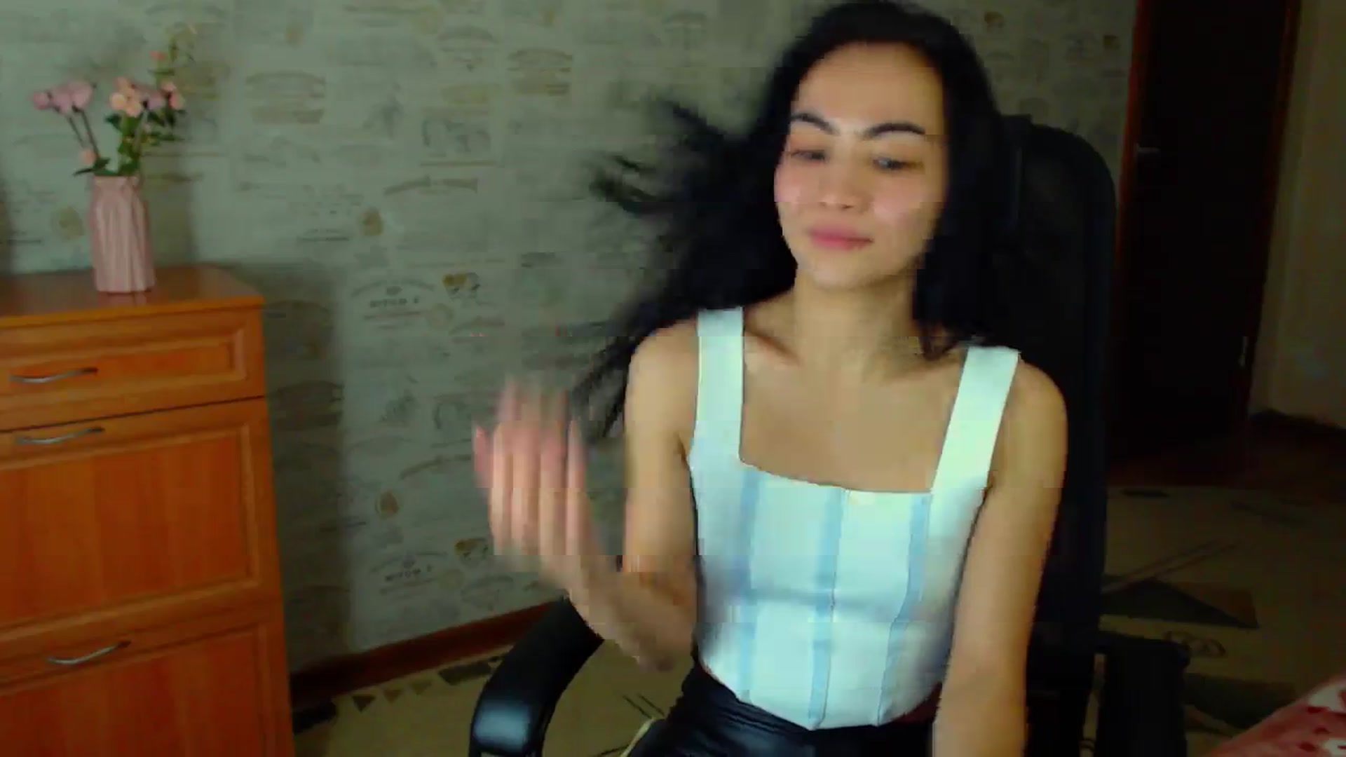 Gallery image thumbnail from TenderOrchid's myfreecams stream on, 01/20/2024, 23:02 image 4 of 20