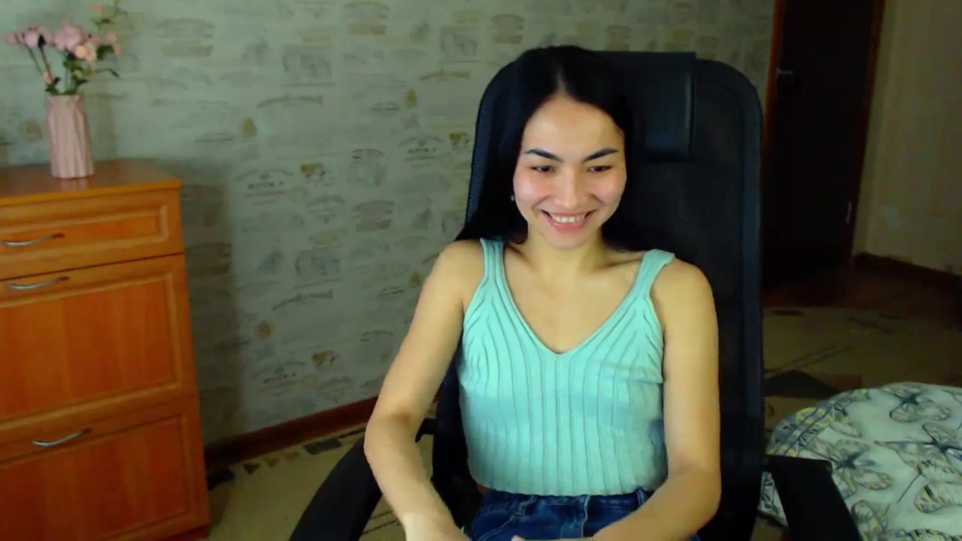 Gallery image thumbnail from TenderOrchid's myfreecams stream on, 02/17/2024, 14:25 image 10 of 20