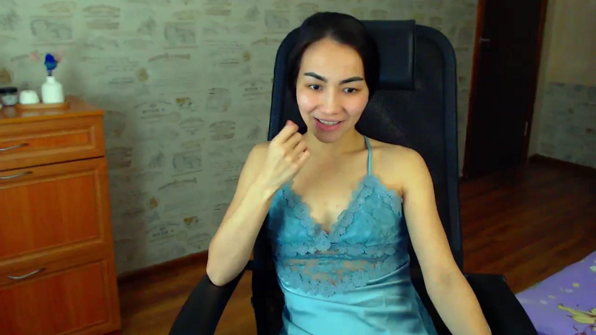 Gallery image thumbnail from TenderOrchid's myfreecams stream on, 12/04/2024, 16:27 image 9 of 20