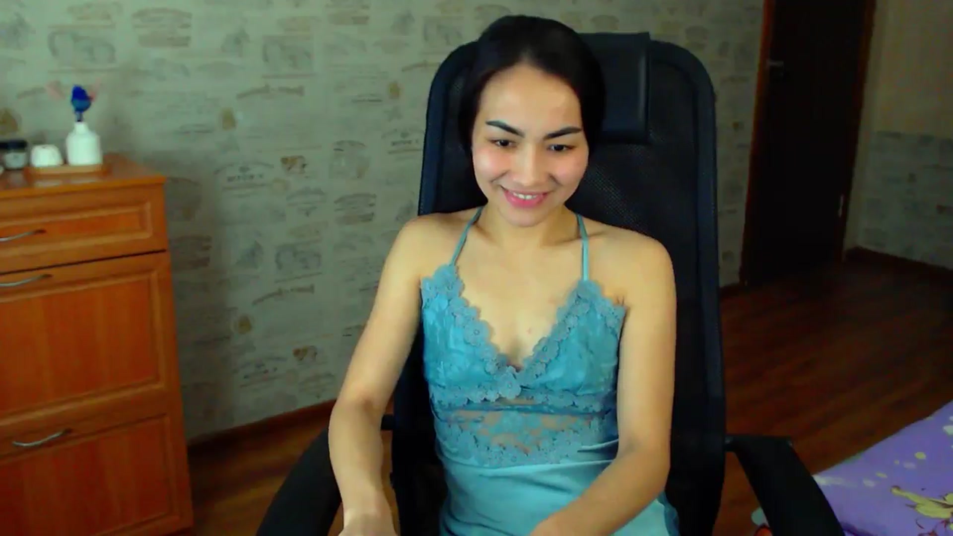 Gallery image thumbnail from TenderOrchid's myfreecams stream on, 12/04/2024, 16:27 image 18 of 20