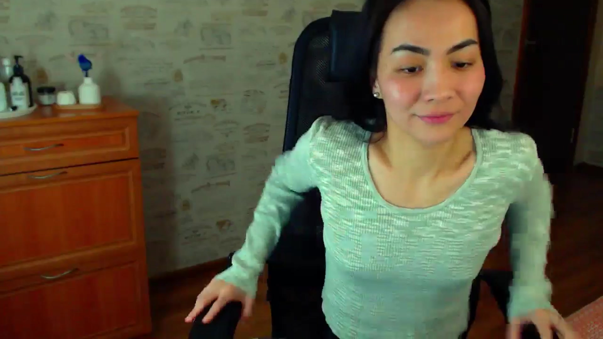 Gallery image thumbnail from TenderOrchid's myfreecams stream on, 12/18/2024, 22:21 image 20 of 20