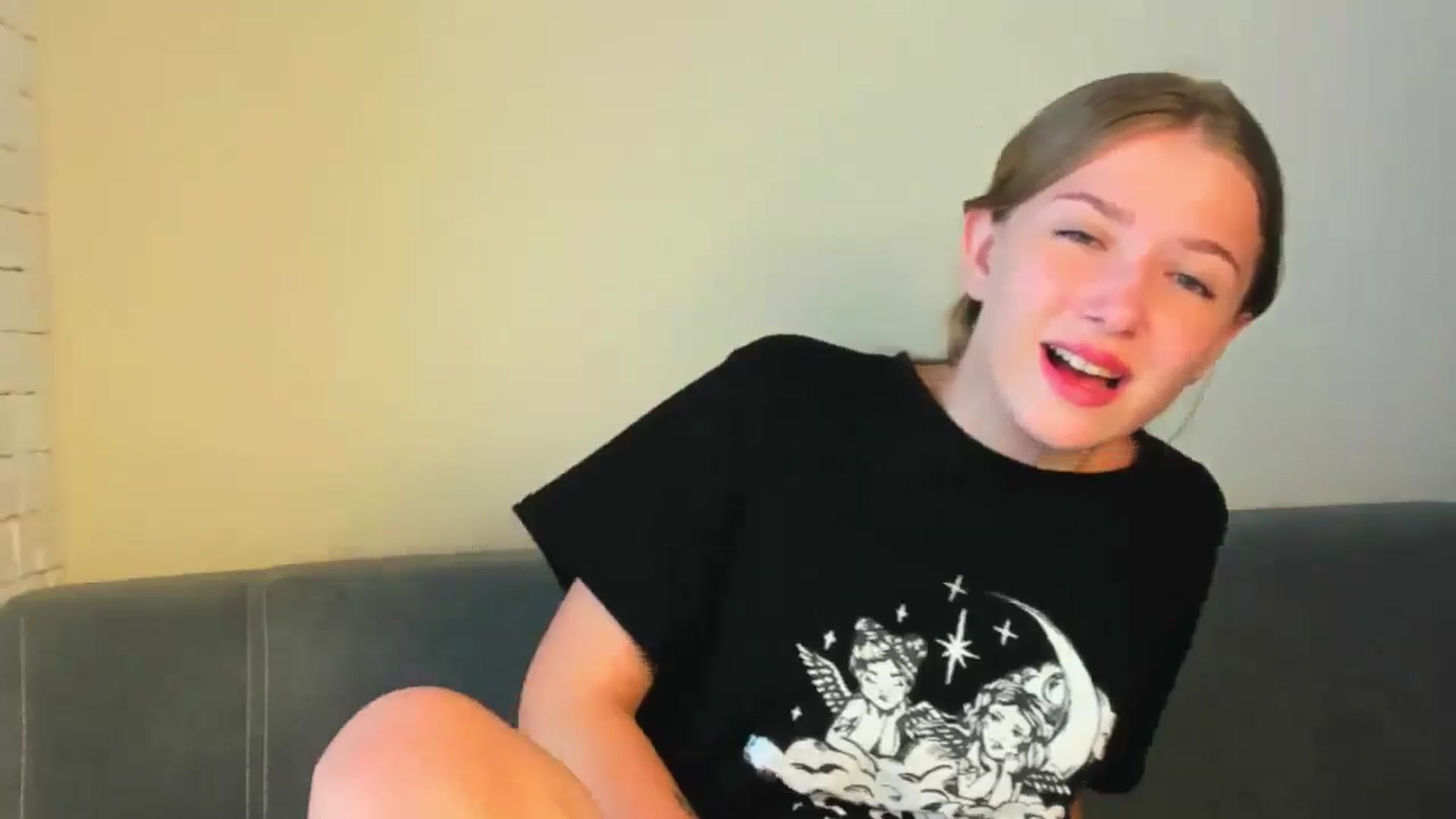 Gallery image thumbnail from TenderlyKate's myfreecams stream on, 07/09/2024, 05:30 image 13 of 20