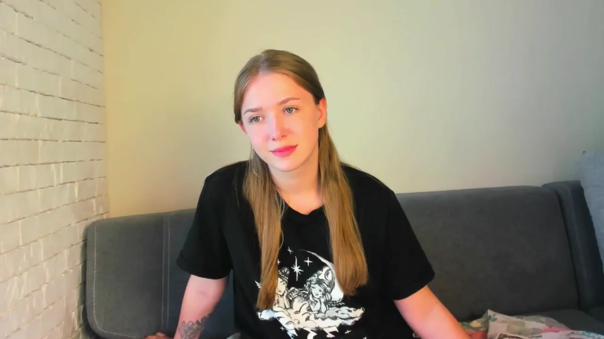 Gallery image thumbnail from TenderlyKate's myfreecams stream on, 07/09/2024, 06:10 image 8 of 20