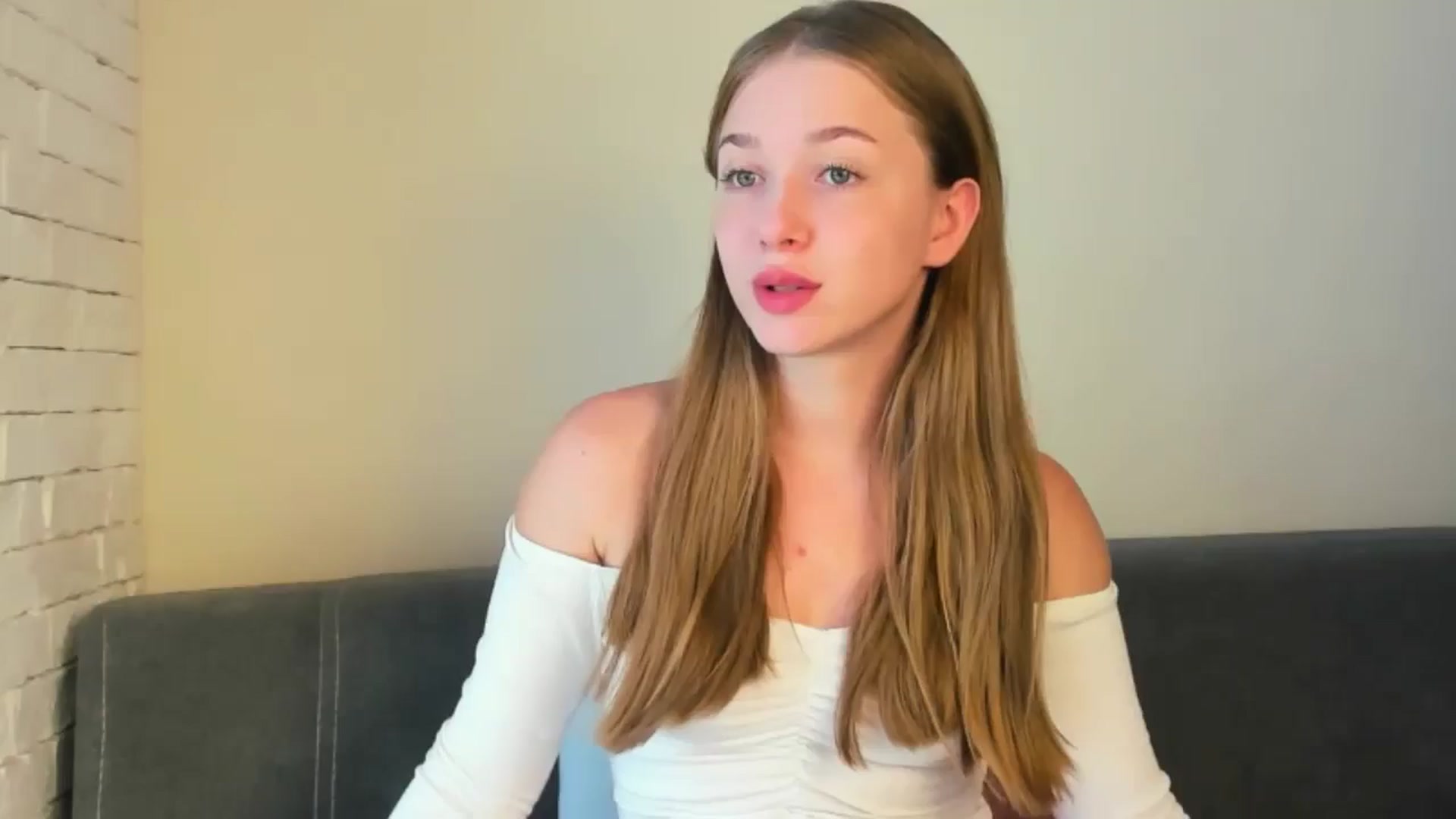 Gallery image thumbnail from TenderlyKate's myfreecams stream on, 07/09/2024, 08:03 image 20 of 20