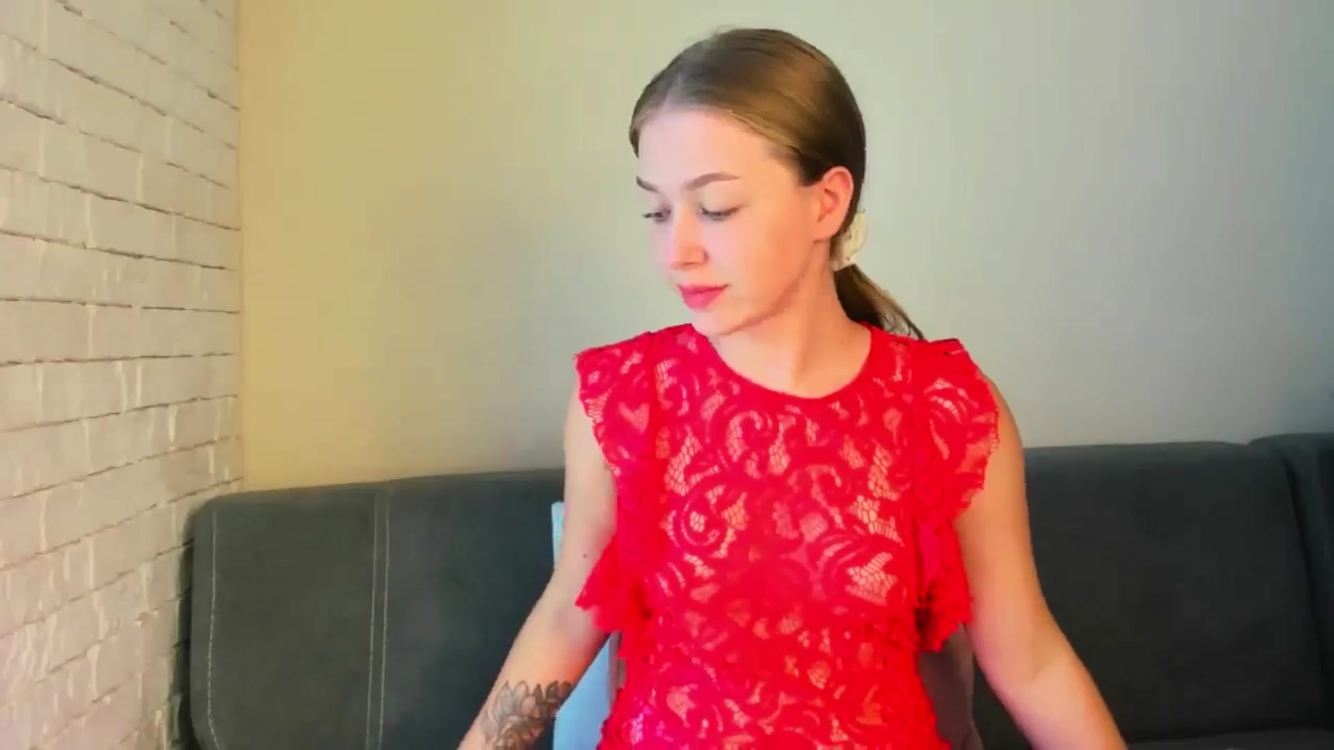 Gallery image thumbnail from TenderlyKate's myfreecams stream on, 07/09/2024, 08:03 image 4 of 20