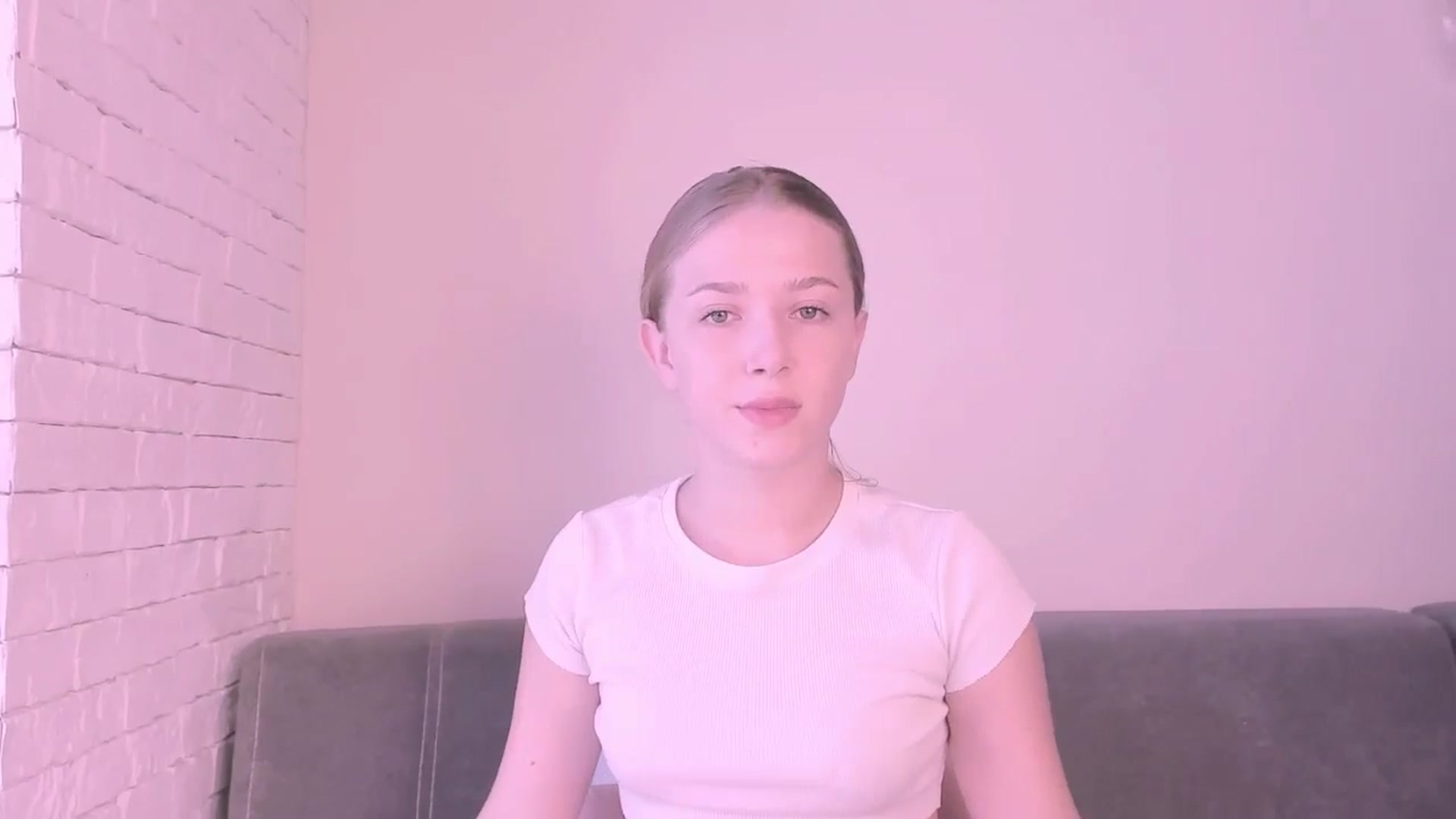 Gallery image thumbnail from TenderlyKate's myfreecams stream on, 07/13/2024, 08:37 image 19 of 20