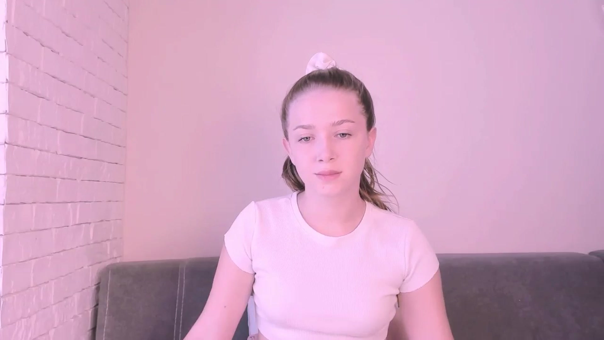 Gallery image thumbnail from TenderlyKate's myfreecams stream on, 07/13/2024, 08:37 image 14 of 20