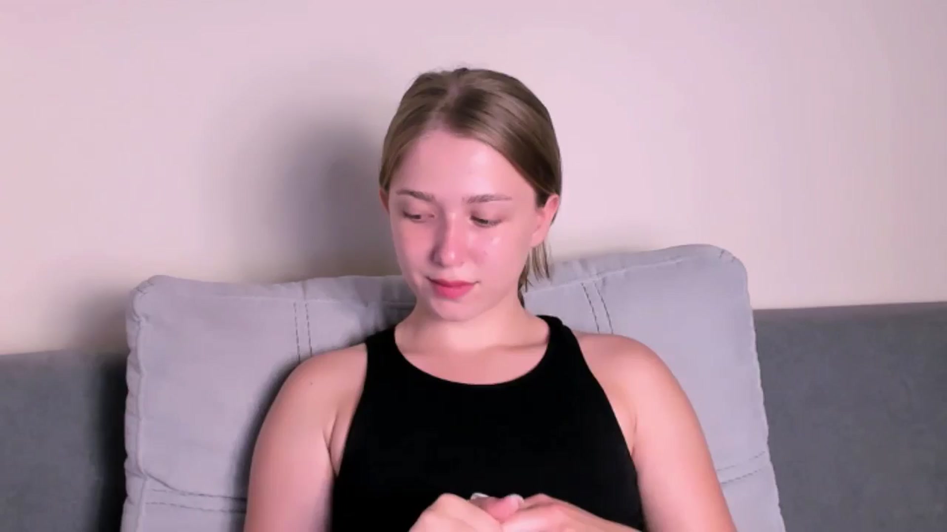 Gallery image thumbnail from TenderlyKate's myfreecams stream on, 07/16/2024, 18:38 image 14 of 20