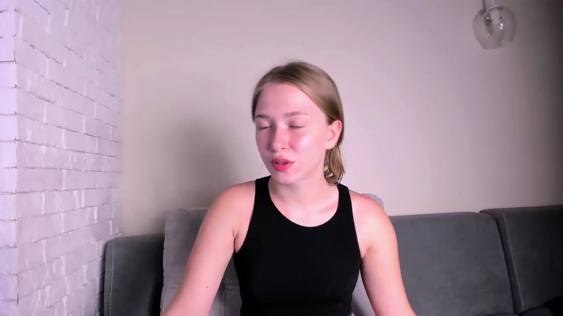 Gallery image thumbnail from TenderlyKate's myfreecams stream on, 07/16/2024, 19:02 image 5 of 20
