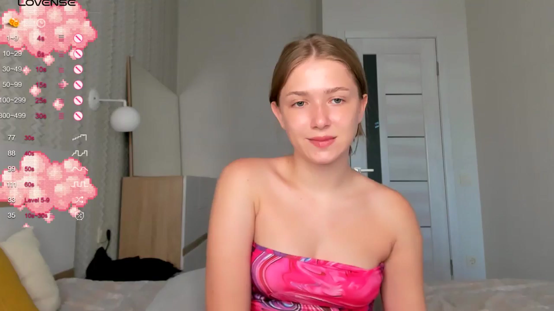Gallery image thumbnail from TenderlyKate's myfreecams stream on, 07/17/2024, 05:56 image 9 of 20