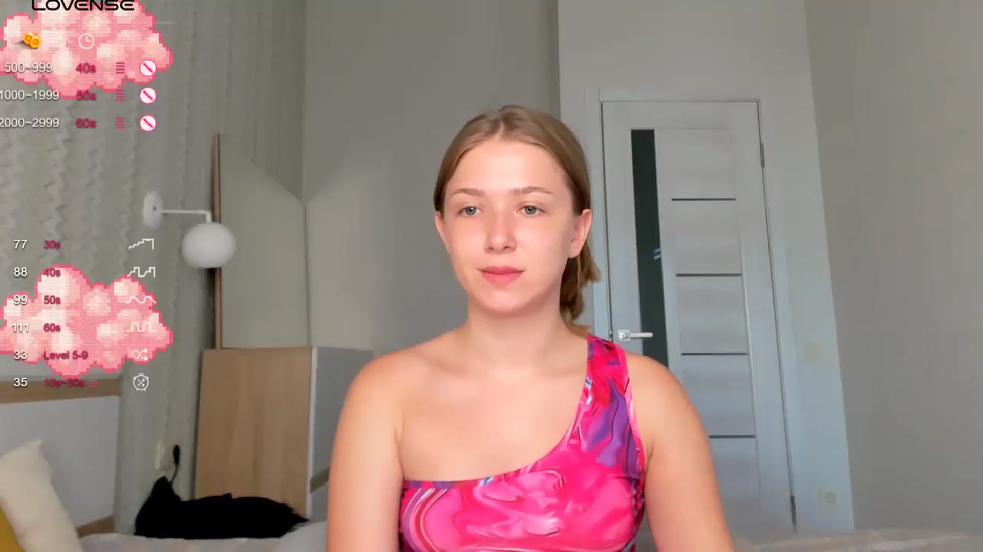 Gallery image thumbnail from TenderlyKate's myfreecams stream on, 07/17/2024, 05:56 image 4 of 20