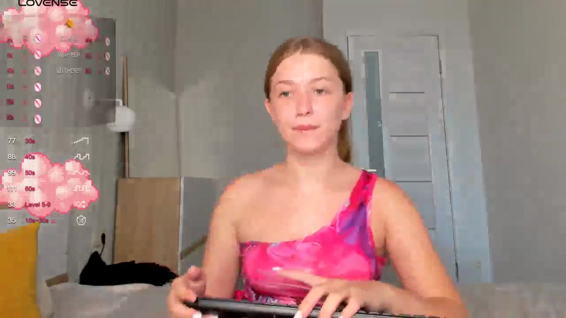 Gallery image thumbnail from TenderlyKate's myfreecams stream on, 07/17/2024, 08:01 image 9 of 20