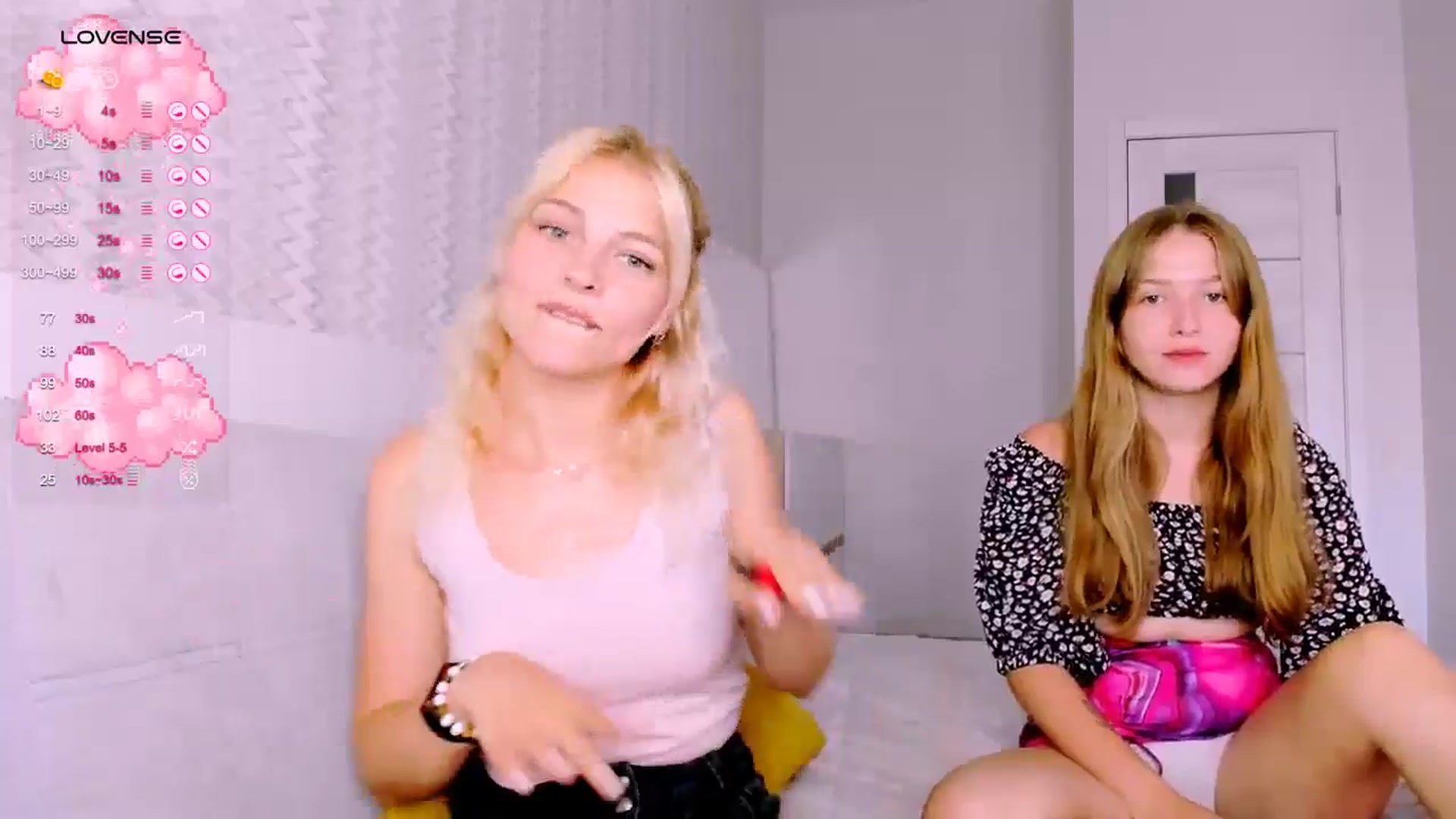 Gallery image thumbnail from TenderlyKate's myfreecams stream on, 07/23/2024, 11:08 image 6 of 20