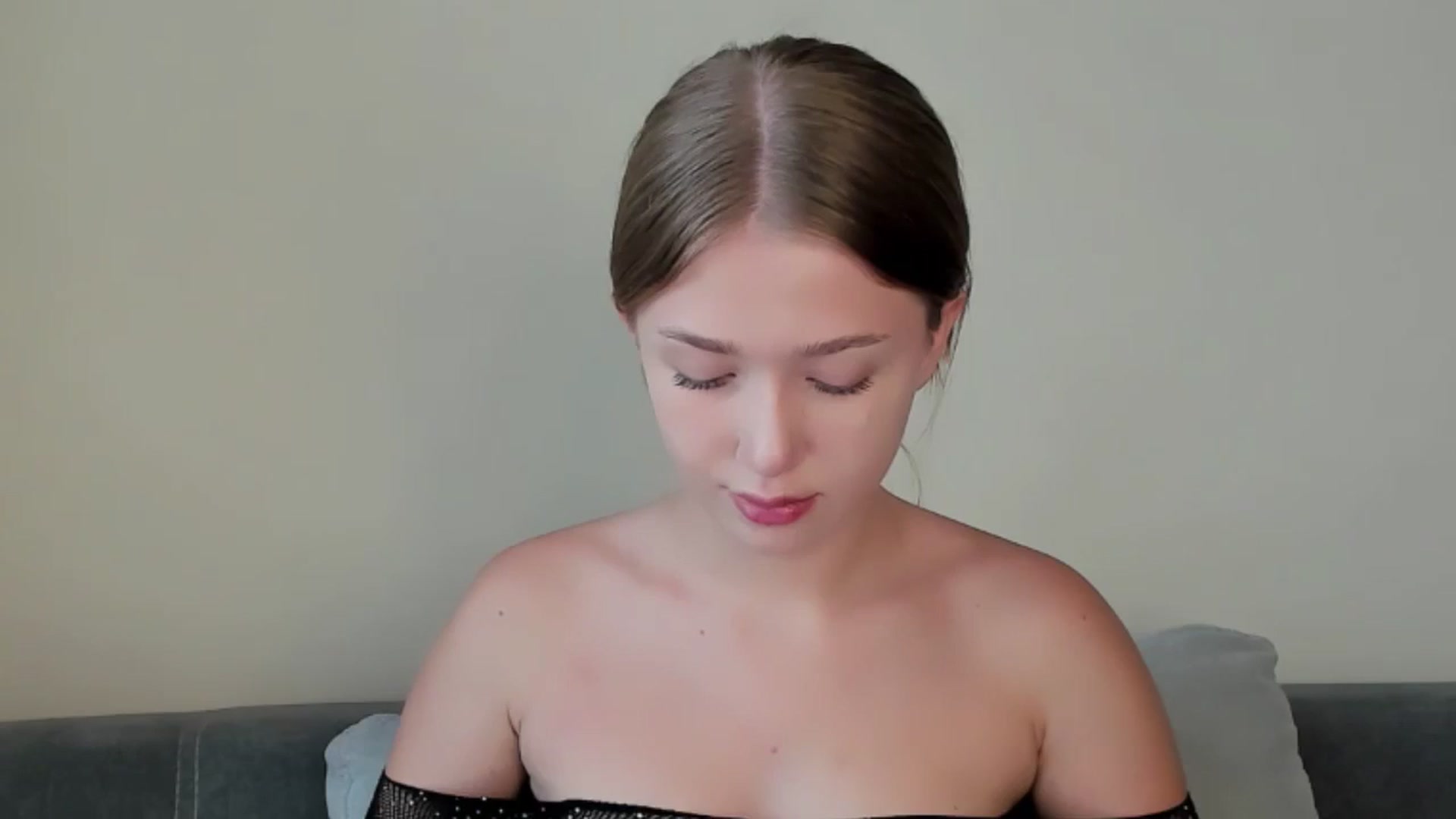 Gallery image thumbnail from TenderlyKate's myfreecams stream on, 07/29/2024, 14:47 image 1 of 20