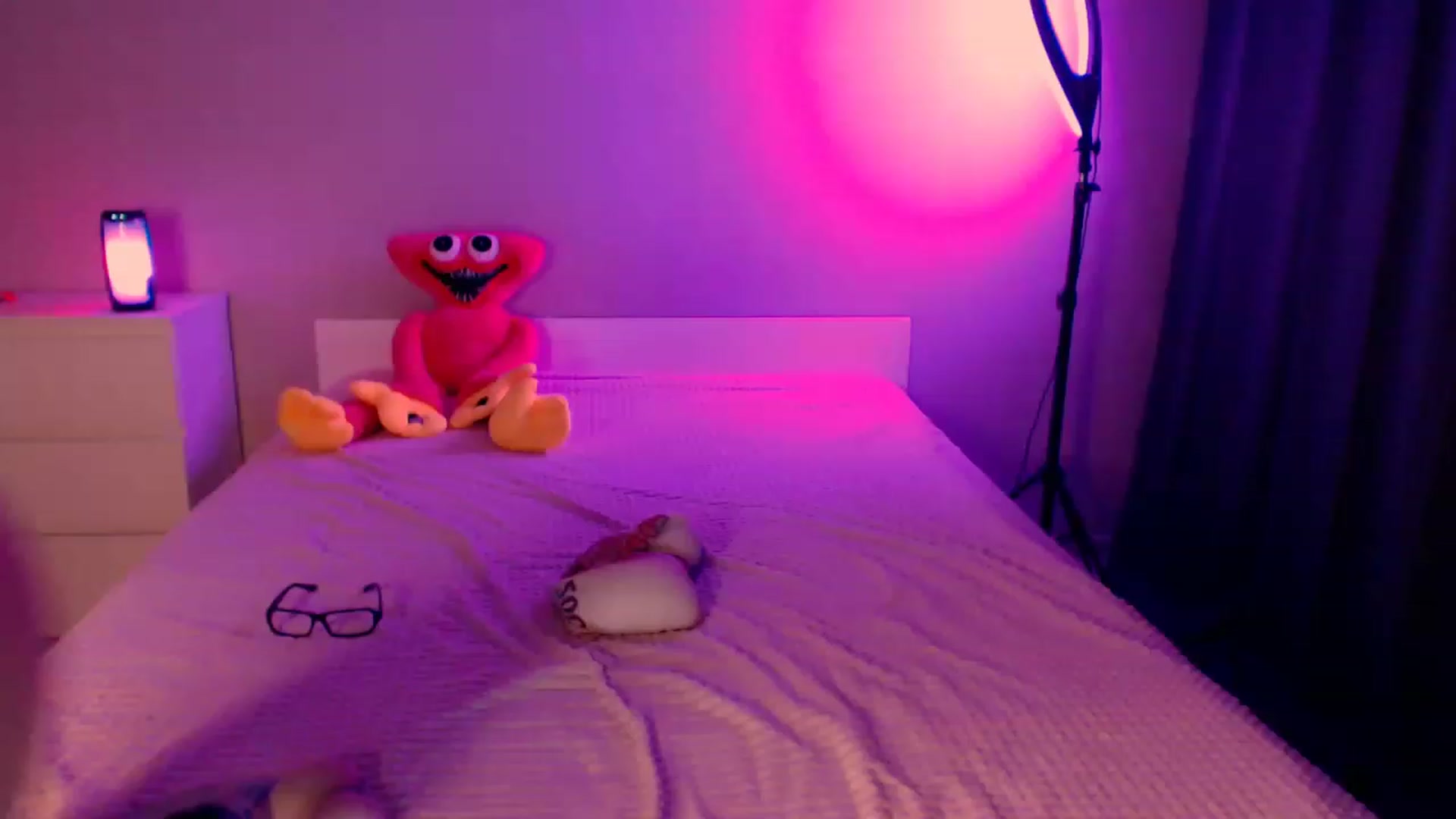 Gallery image thumbnail from TenderlyLolla's myfreecams stream on, 01/17/2023, 14:58 image 1 of 20