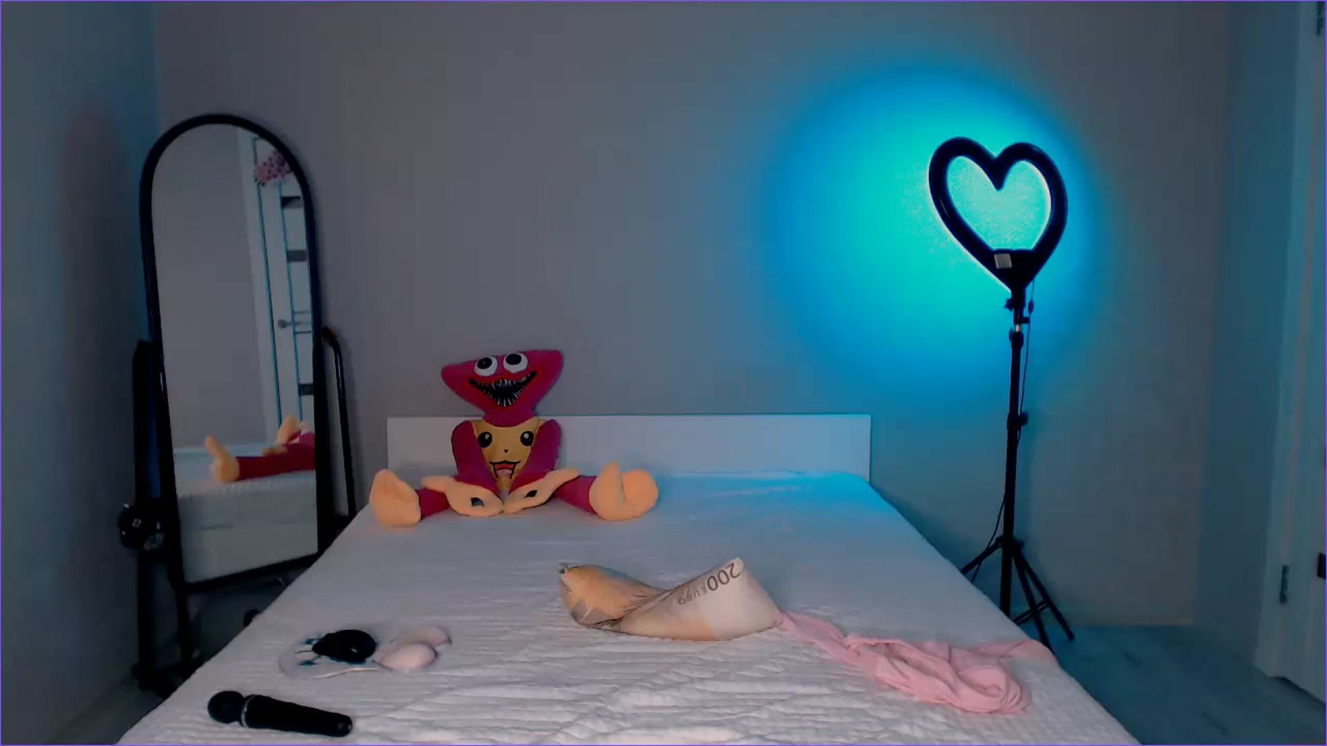 Gallery image thumbnail from TenderlyLolla's myfreecams stream on, 04/16/2024, 16:02 image 1 of 20