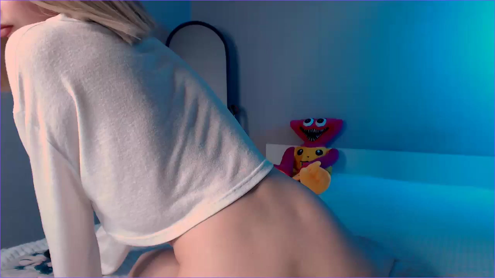 Gallery image thumbnail from TenderlyLolla's myfreecams stream on, 06/15/2024, 11:08 image 1 of 20
