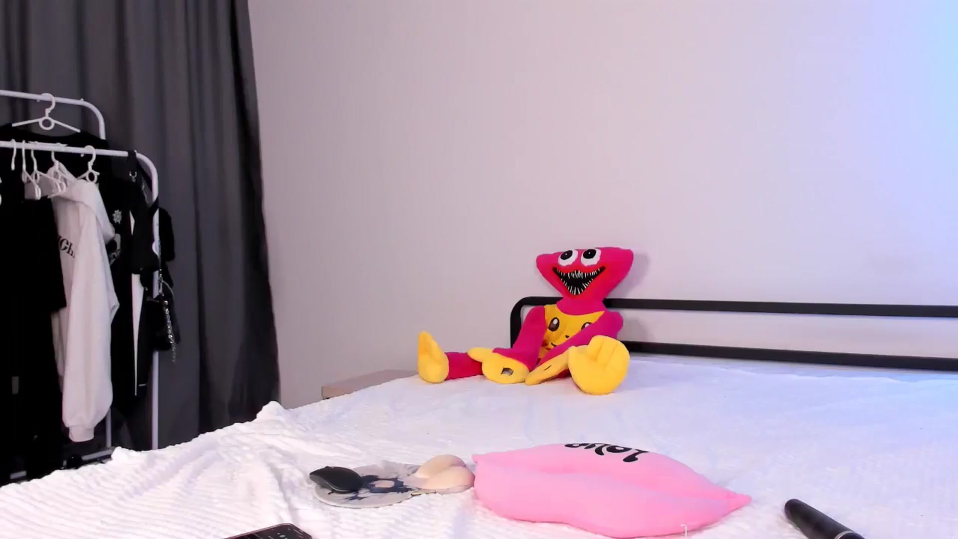 Gallery image thumbnail from TenderlyLolla's myfreecams stream on, 07/20/2025, 12:01 image 13 of 20