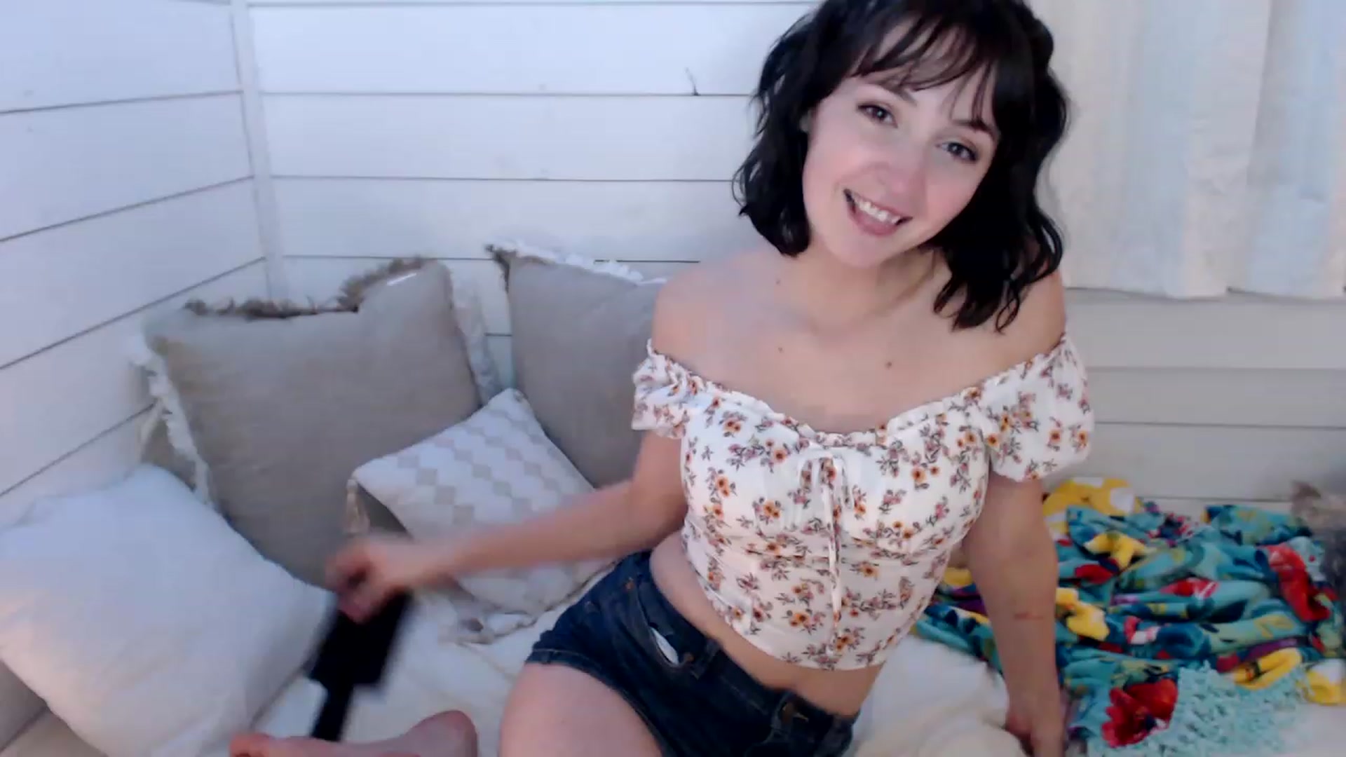 Gallery image thumbnail from TequilaSlut's myfreecams stream on, 03/11/2023, 04:00 image 3 of 20