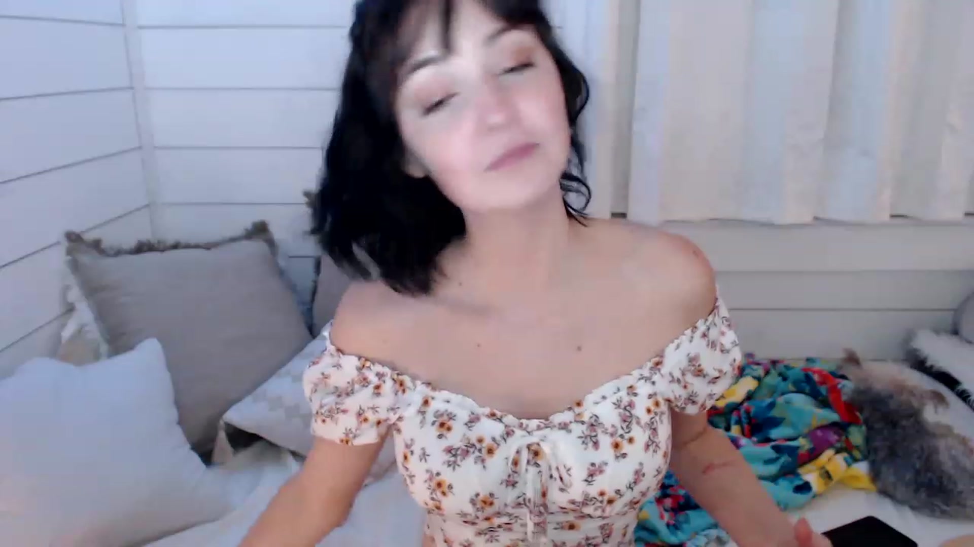 Gallery image thumbnail from TequilaSlut's myfreecams stream on, 03/11/2023, 04:00 image 16 of 20