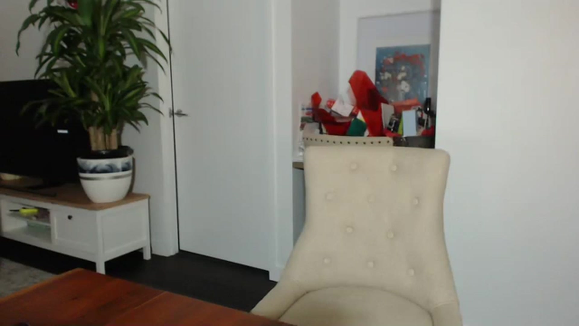 Gallery image thumbnail from Teressa_'s myfreecams stream on, 12/17/2022, 10:20 image 9 of 20