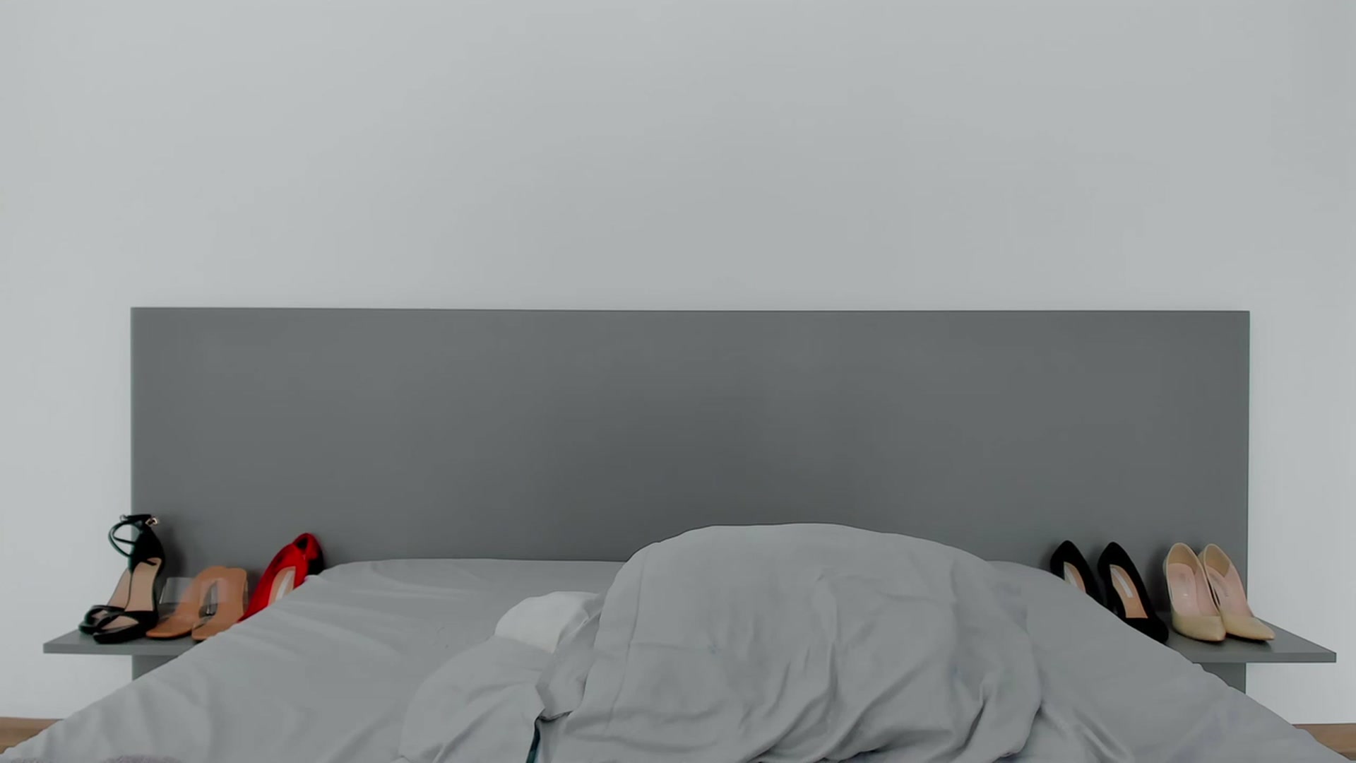 Gallery image thumbnail from Teressalovee's myfreecams stream on, 07/08/2023, 12:05 image 13 of 20