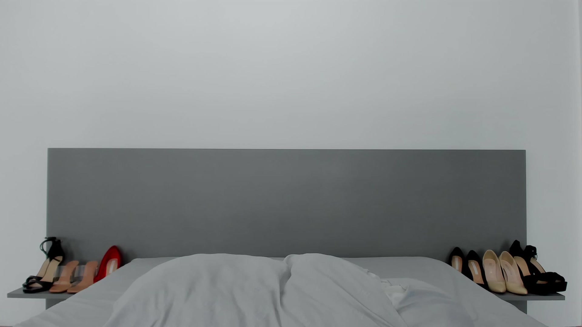 Gallery image thumbnail from Teressalovee's myfreecams stream on, 10/05/2023, 10:16 image 11 of 20