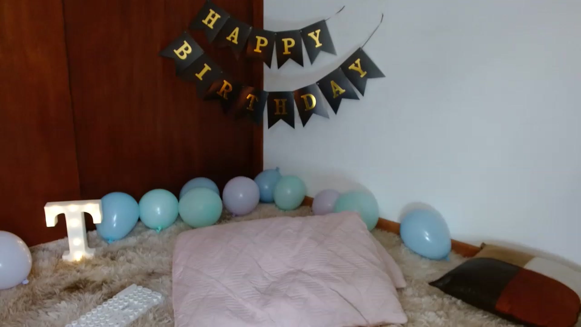 Gallery image thumbnail from TerraGreen's myfreecams stream on, 02/22/2023, 21:20 image 20 of 20