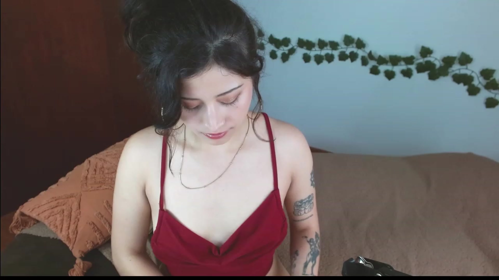 Gallery image thumbnail from TerraGreen's myfreecams stream on, 05/19/2023, 23:54 image 20 of 20