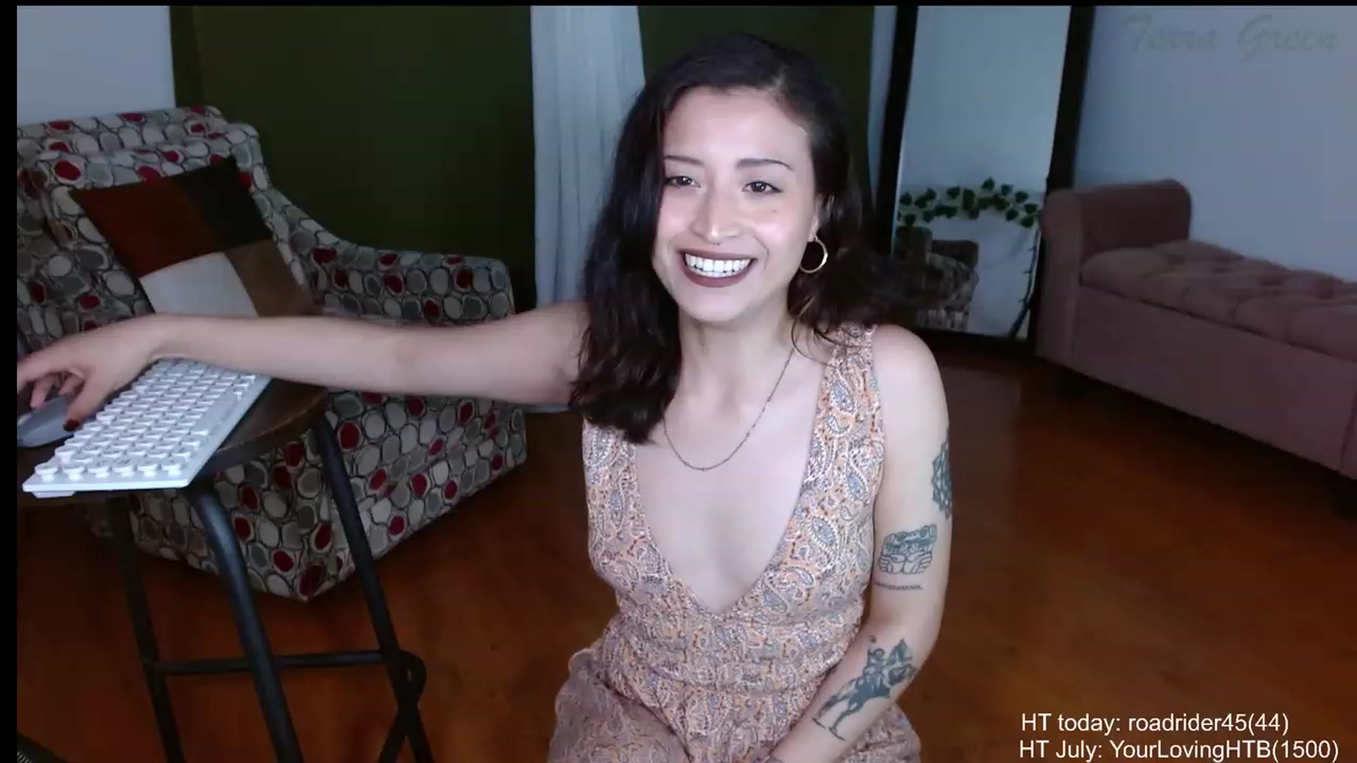 Gallery image thumbnail from TerraGreen's myfreecams stream on, 07/09/2023, 17:47 image 11 of 20