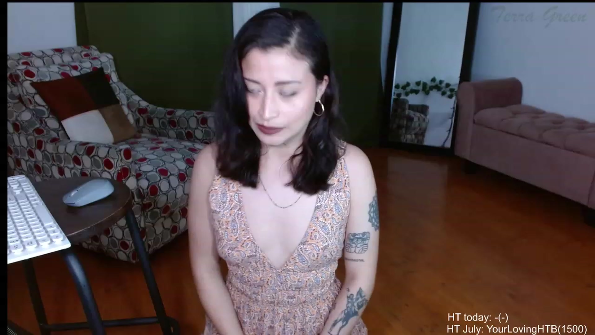 Gallery image thumbnail from TerraGreen's myfreecams stream on, 07/09/2023, 17:47 image 4 of 20