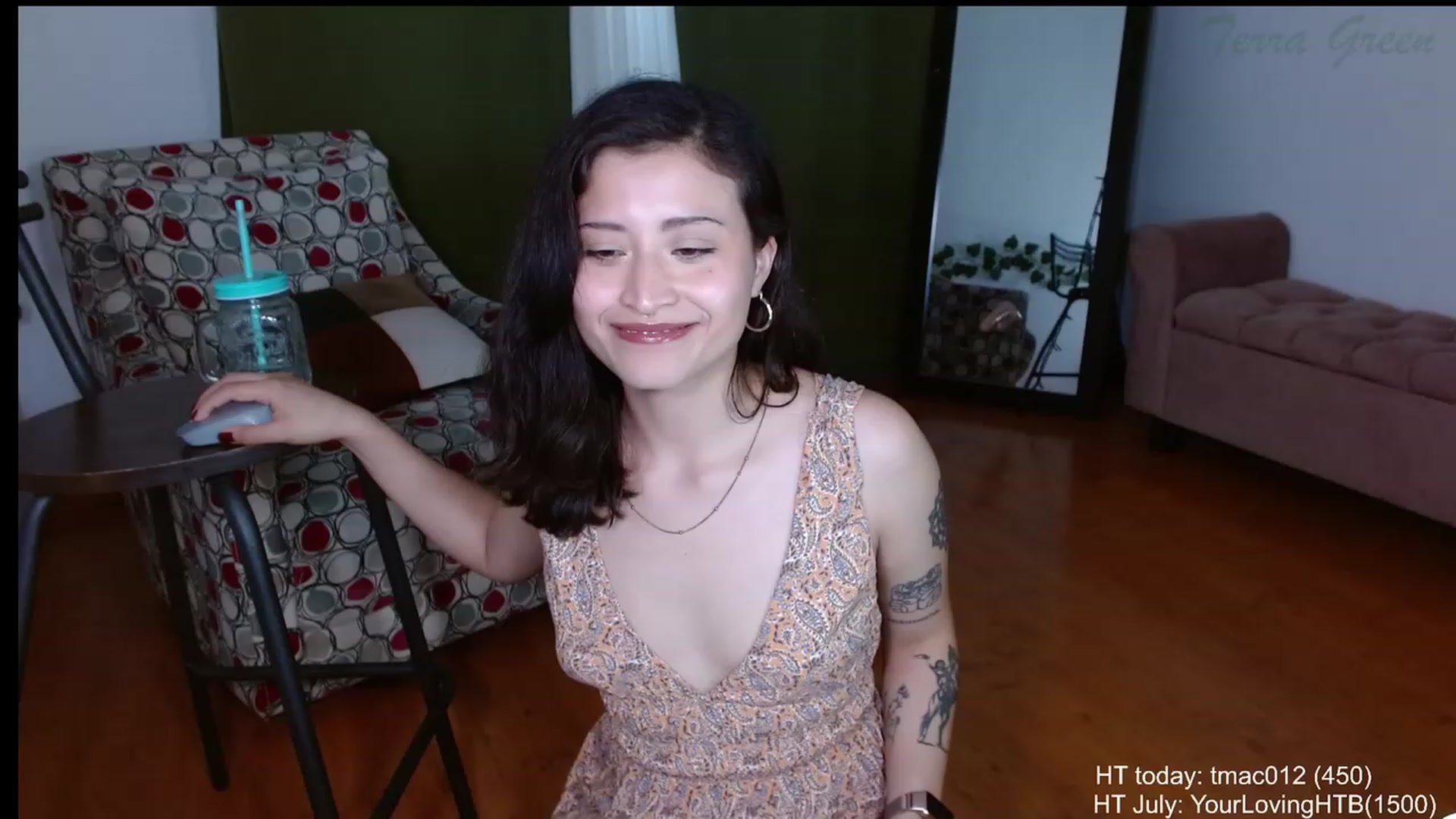 Gallery image thumbnail from TerraGreen's myfreecams stream on, 07/09/2023, 20:15 image 16 of 20