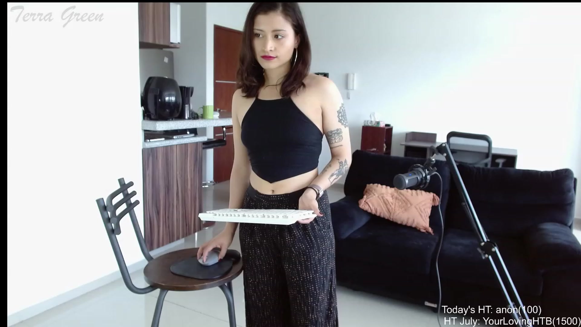 Gallery image thumbnail from TerraGreen's myfreecams stream on, 07/16/2023, 18:57 image 18 of 20