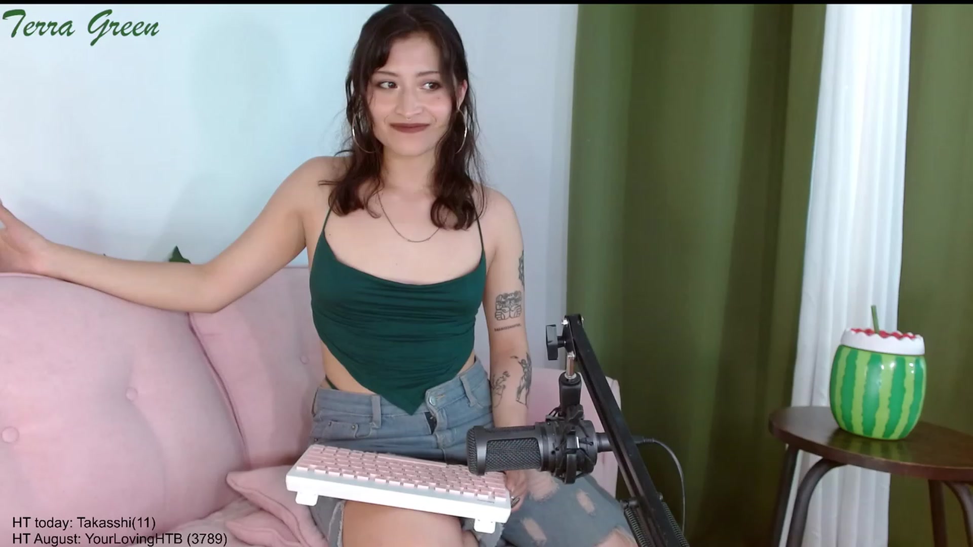 Gallery image thumbnail from TerraGreen's myfreecams stream on, 08/08/2023, 23:43 image 2 of 20