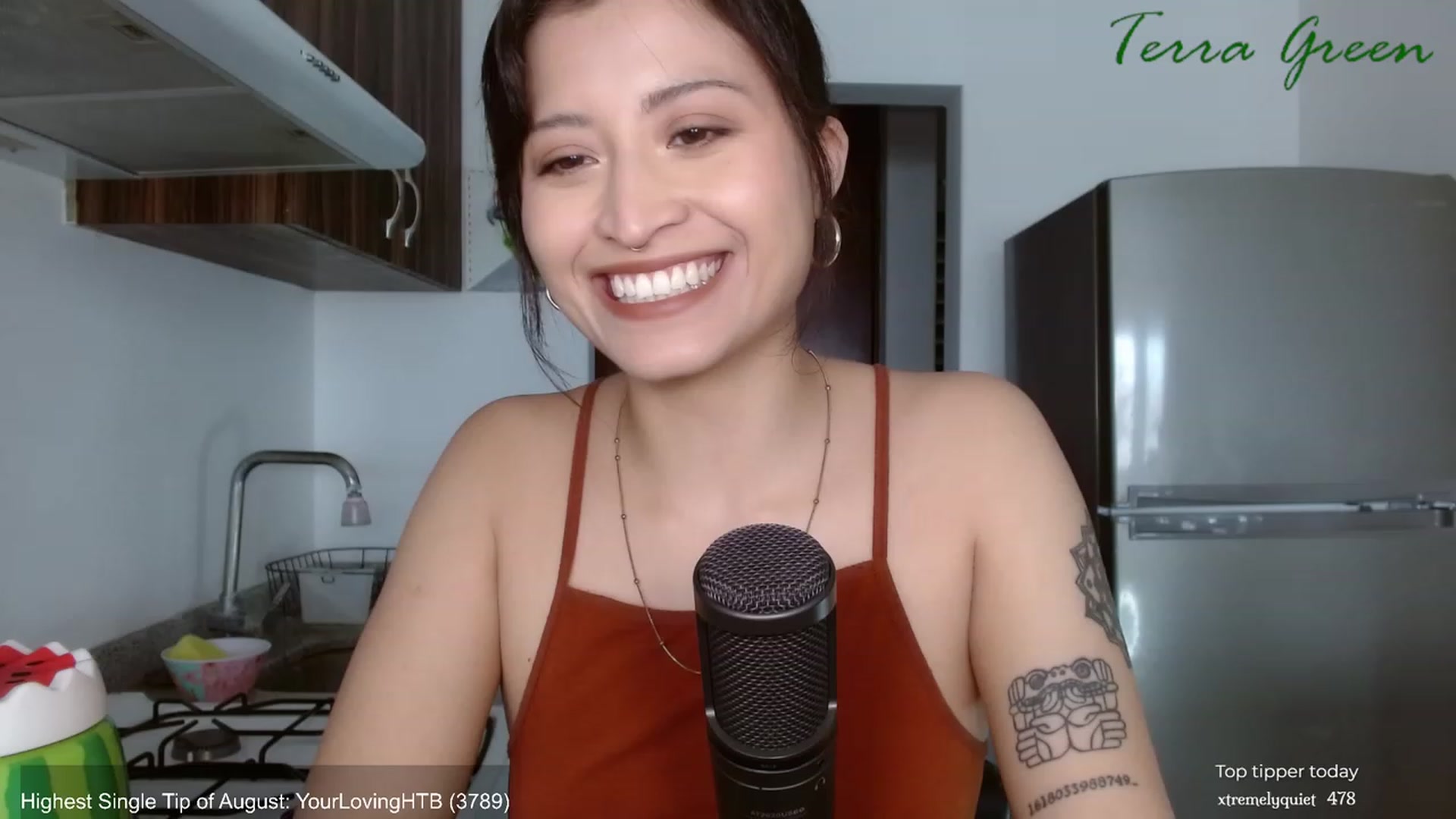 Gallery image thumbnail from TerraGreen's myfreecams stream on, 08/20/2023, 19:01 image 10 of 20