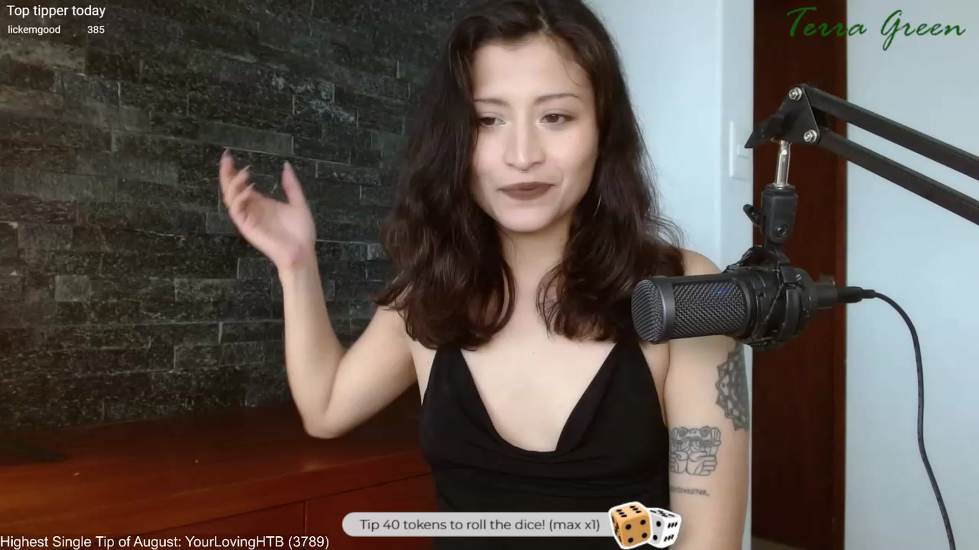 Gallery image thumbnail from TerraGreen's myfreecams stream on, 08/27/2023, 19:17 image 16 of 20