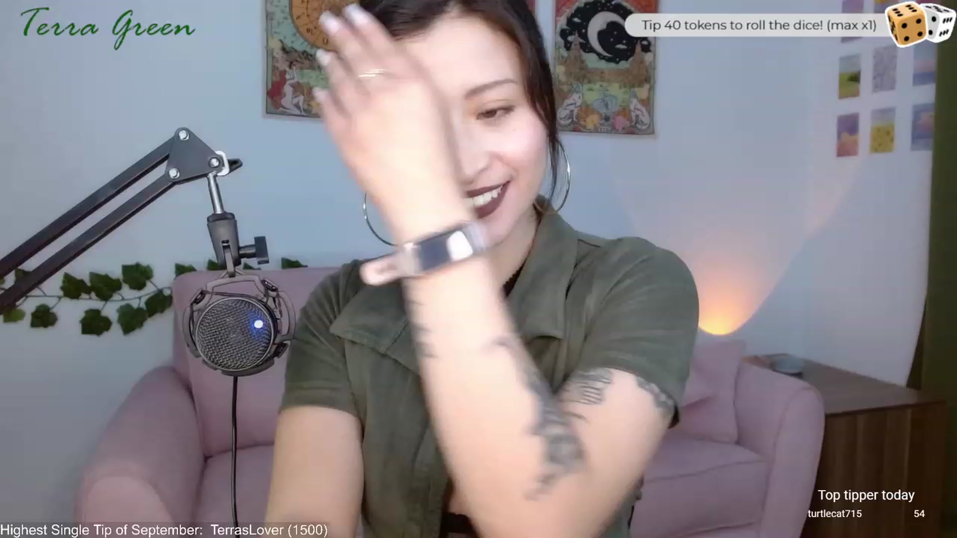 Gallery image thumbnail from TerraGreen's myfreecams stream on, 09/11/2023, 20:09 image 6 of 20