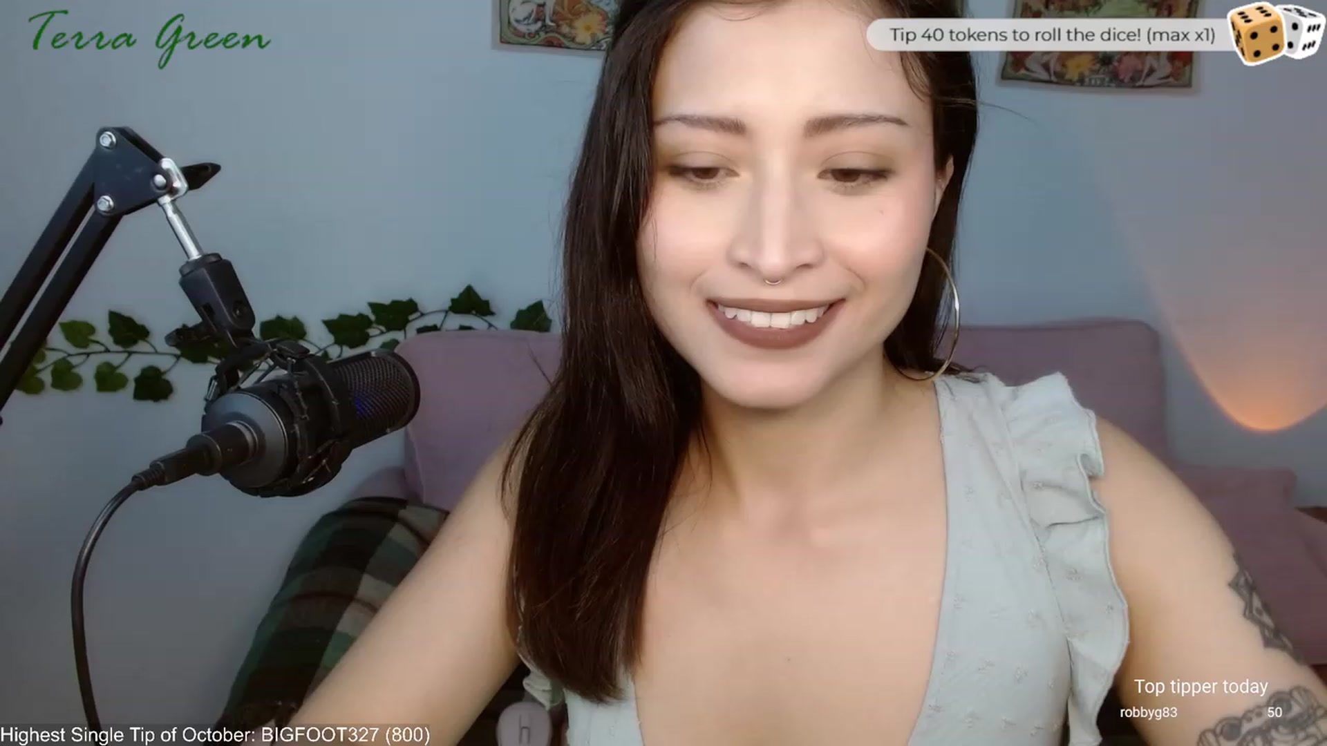 Gallery image thumbnail from TerraGreen's myfreecams stream on, 10/02/2023, 17:45 image 20 of 20