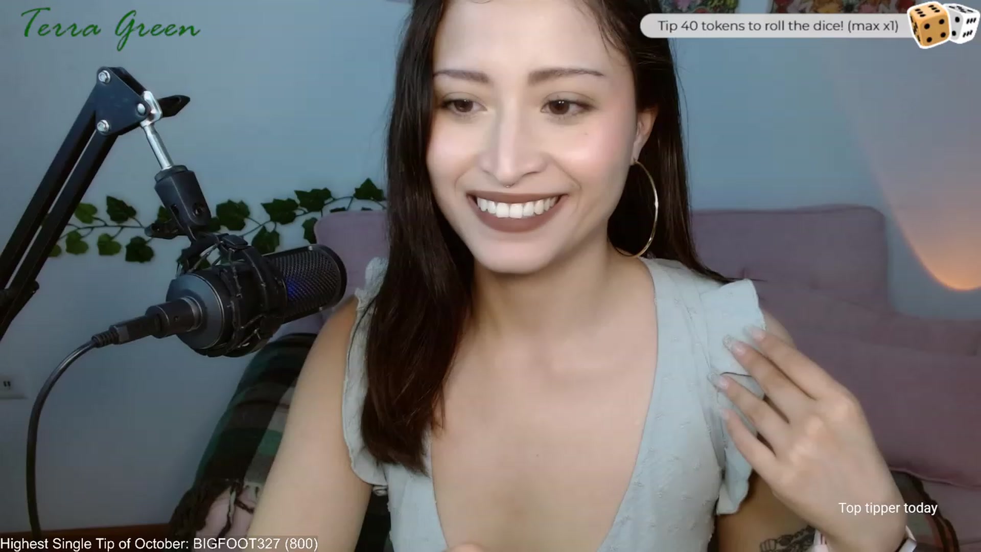 Gallery image thumbnail from TerraGreen's myfreecams stream on, 10/02/2023, 17:45 image 1 of 20