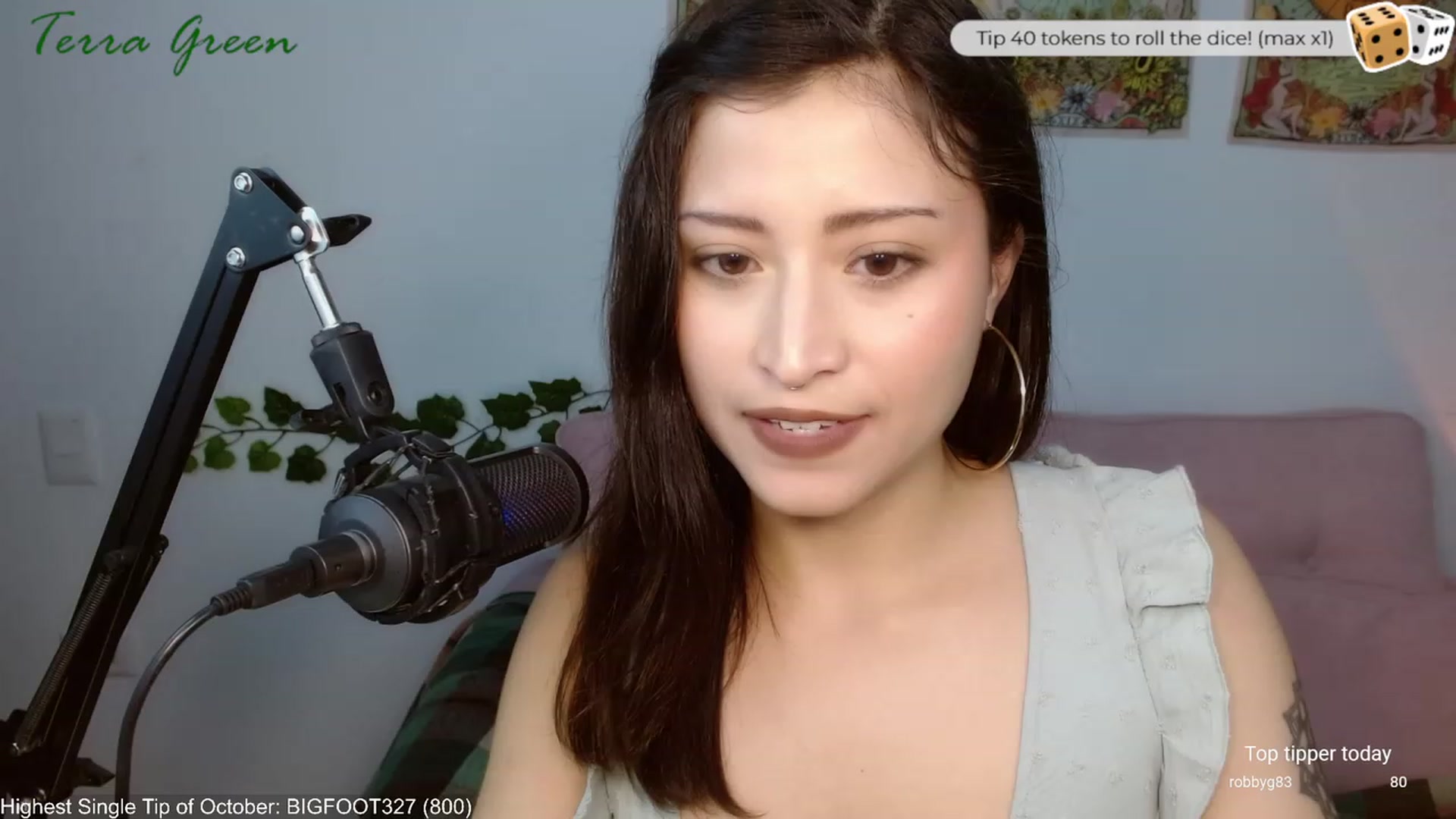 Gallery image thumbnail from TerraGreen's myfreecams stream on, 10/02/2023, 18:54 image 13 of 20