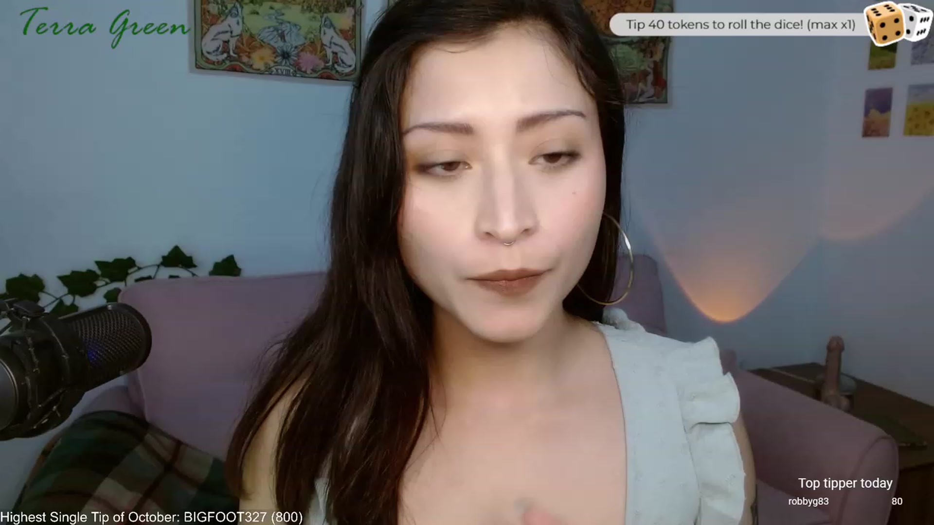 Gallery image thumbnail from TerraGreen's myfreecams stream on, 10/02/2023, 18:54 image 15 of 20