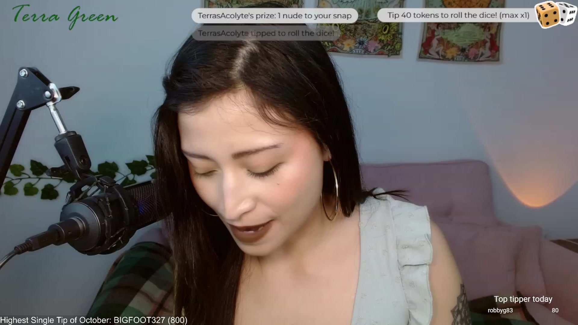 Gallery image thumbnail from TerraGreen's myfreecams stream on, 10/02/2023, 18:54 image 19 of 20