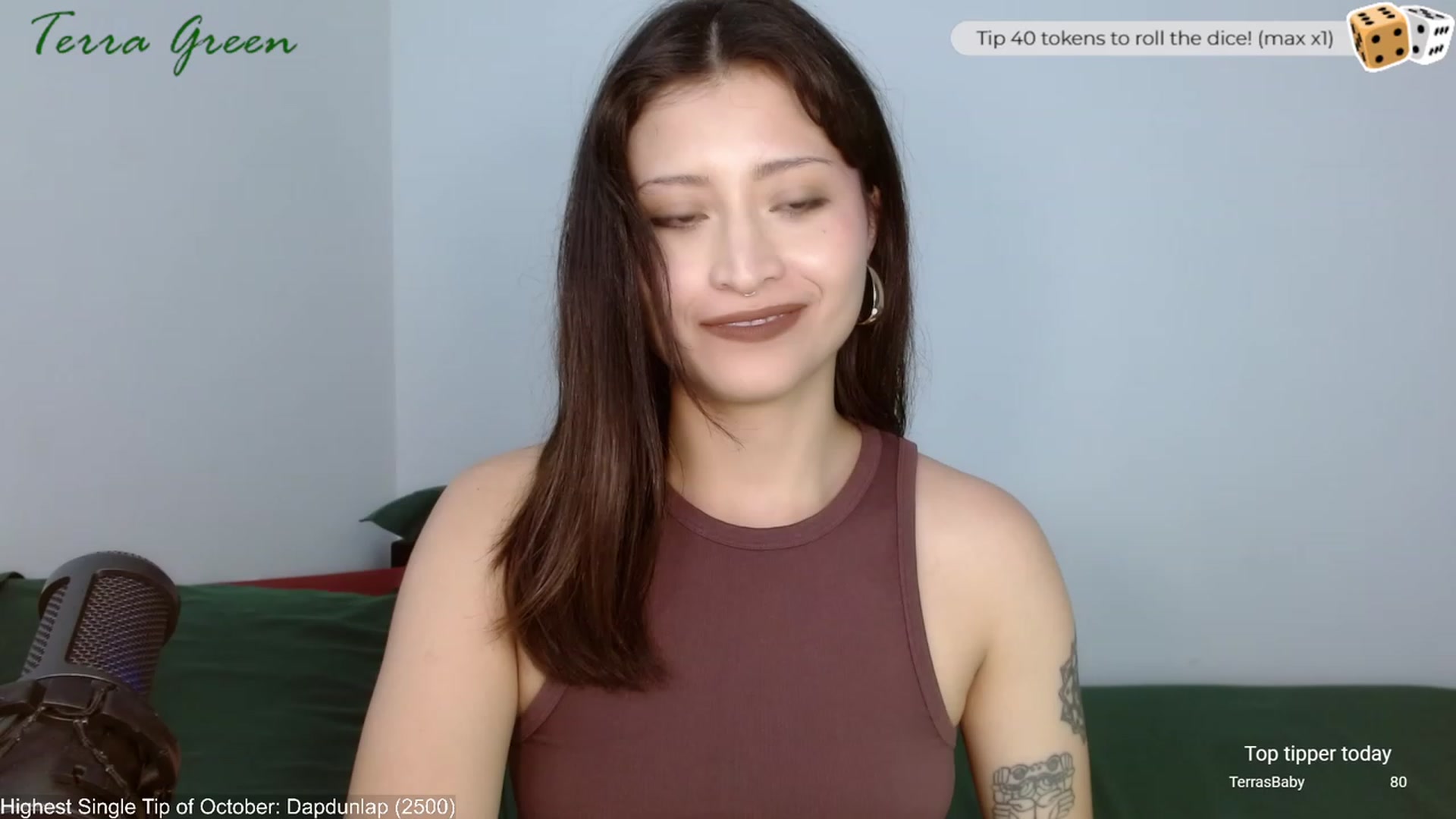 Gallery image thumbnail from TerraGreen's myfreecams stream on, 10/04/2023, 19:38 image 6 of 20