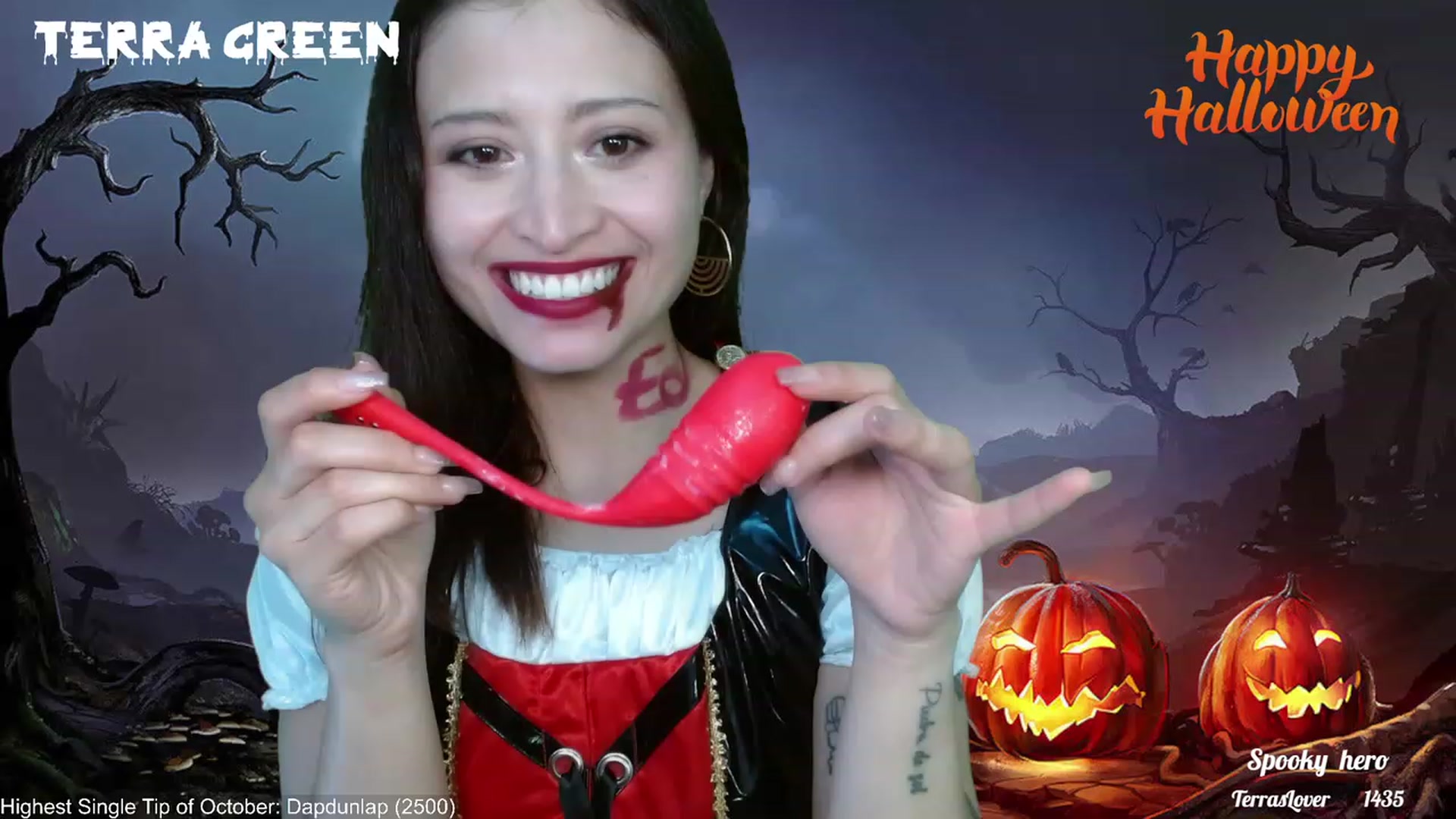 Gallery image thumbnail from TerraGreen's myfreecams stream on, 10/28/2023, 24:04 image 14 of 20