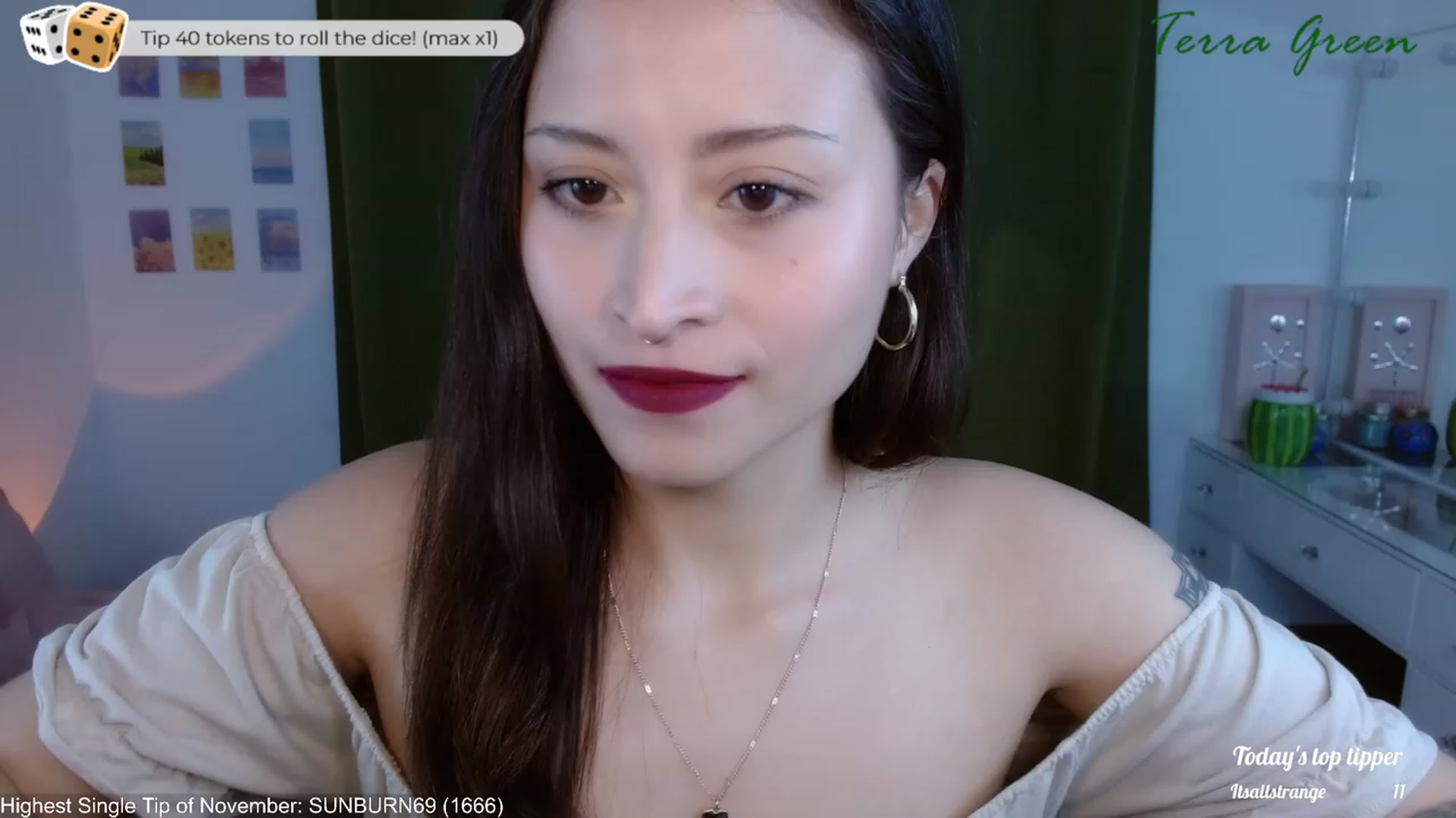 Gallery image thumbnail from TerraGreen's myfreecams stream on, 11/06/2023, 19:04 image 3 of 20