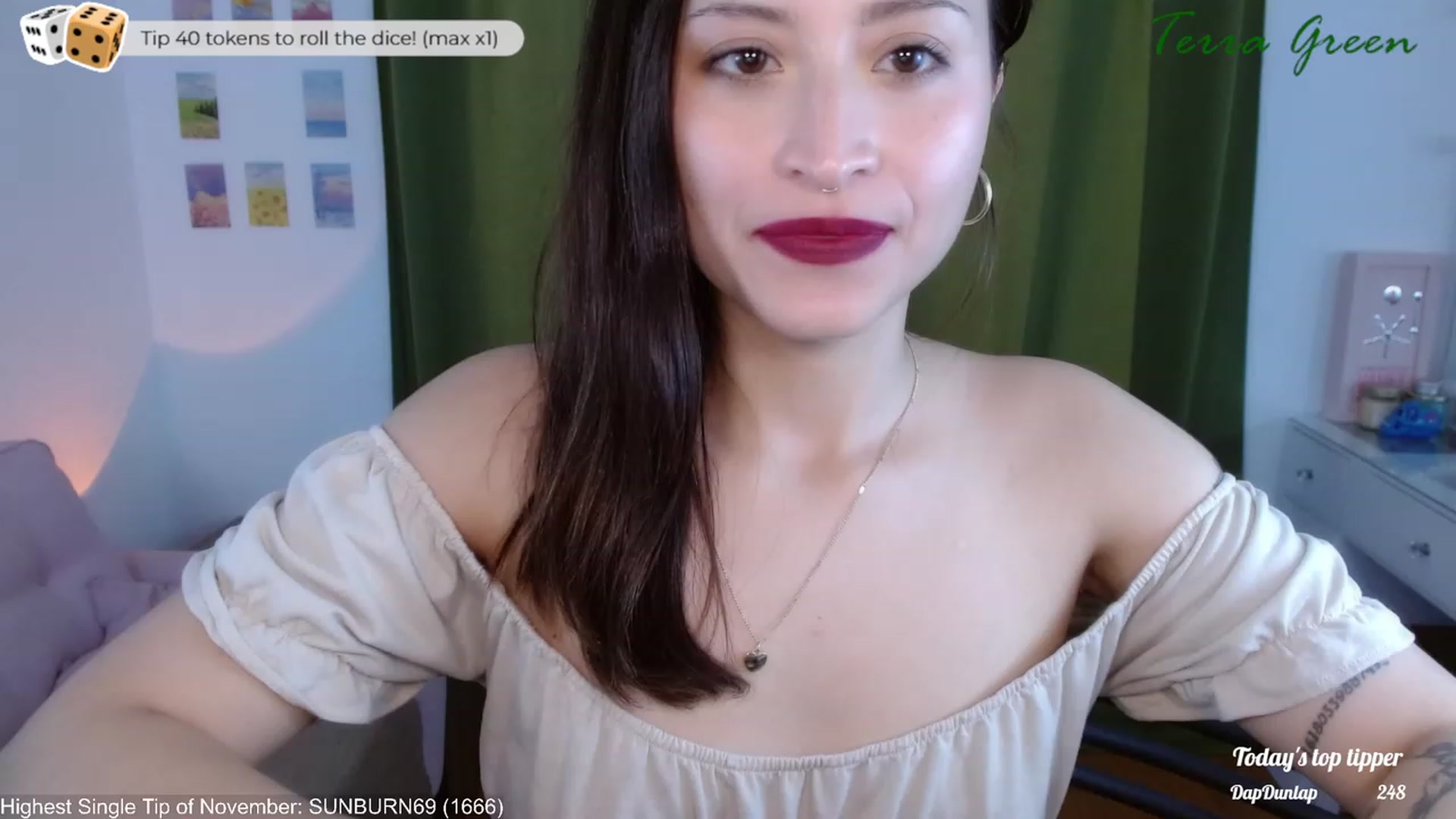 Gallery image thumbnail from TerraGreen's myfreecams stream on, 11/06/2023, 22:07 image 10 of 20